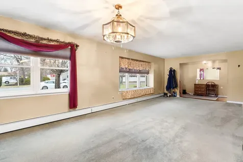 12 Gardenia Road Mount Sinai NY 11766