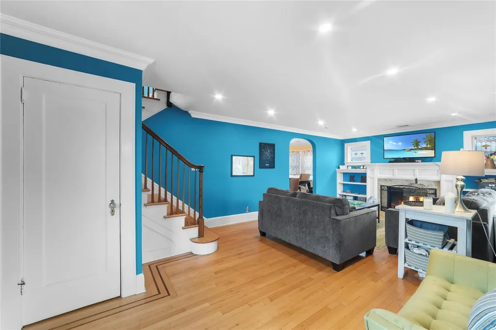 44 Mount Morris Avenue White Plains NY 10604