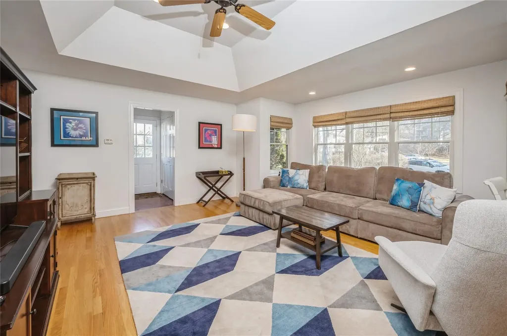 2 Brook Lane Chappaqua NY 10514