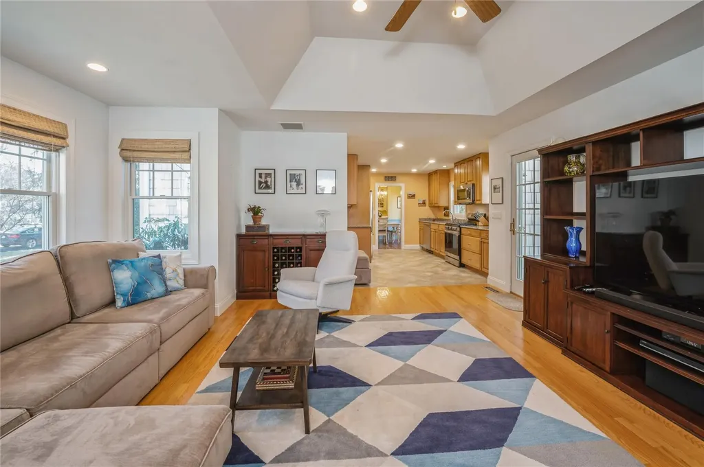 2 Brook Lane Chappaqua NY 10514