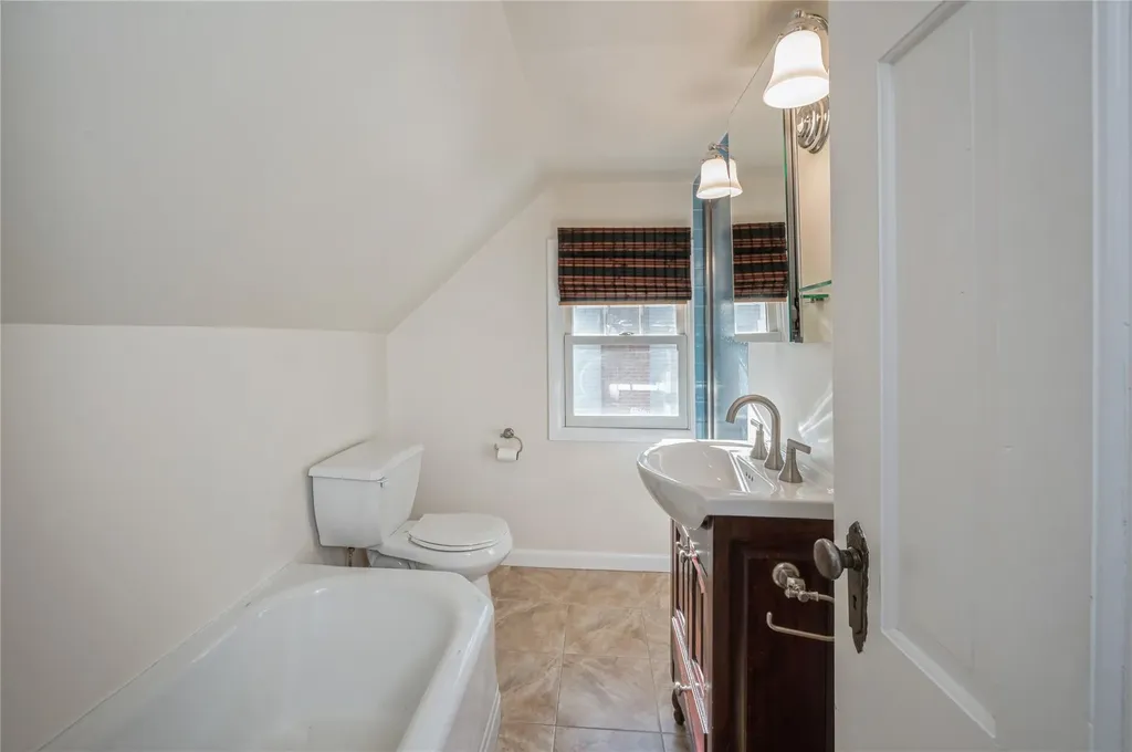 2 Brook Lane Chappaqua NY 10514