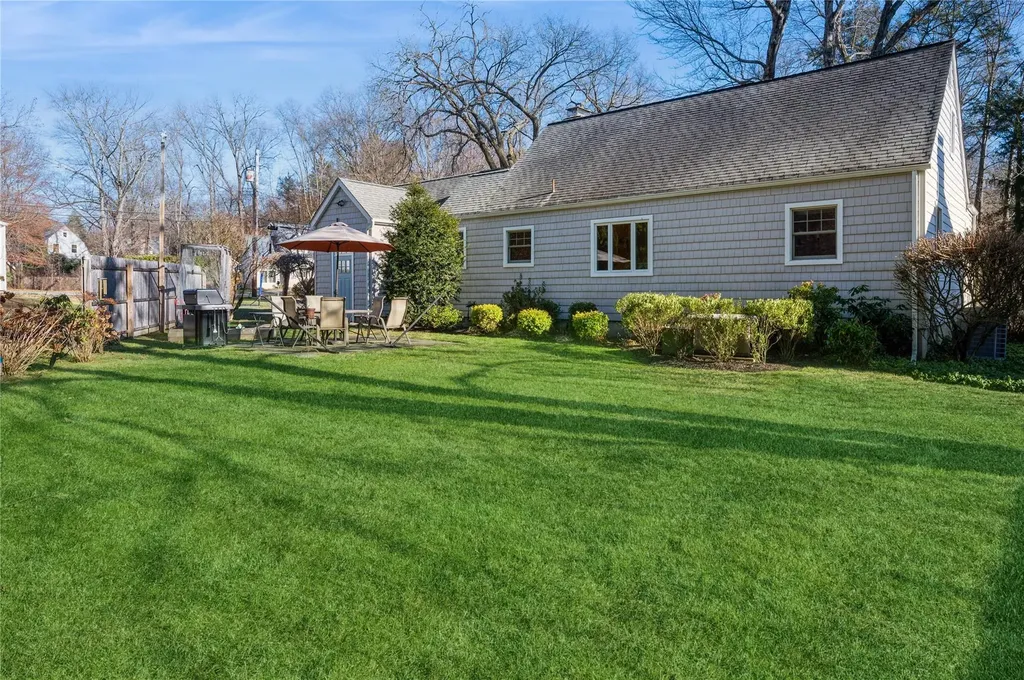 2 Brook Lane Chappaqua NY 10514