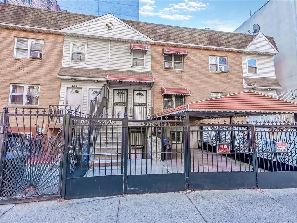 620 E 168th Street Bronx NY 10456
