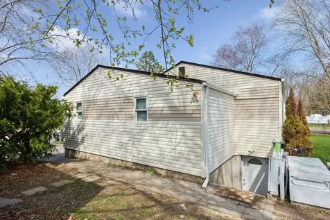 270 Louise Avenue East Patchogue NY 11772