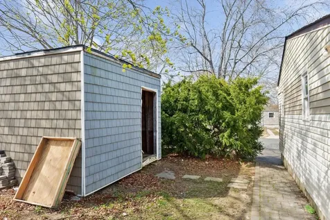 270 Louise Avenue East Patchogue NY 11772