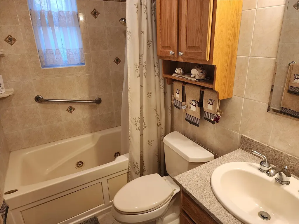 63 Stackyard Drive Mastic Beach NY 11951