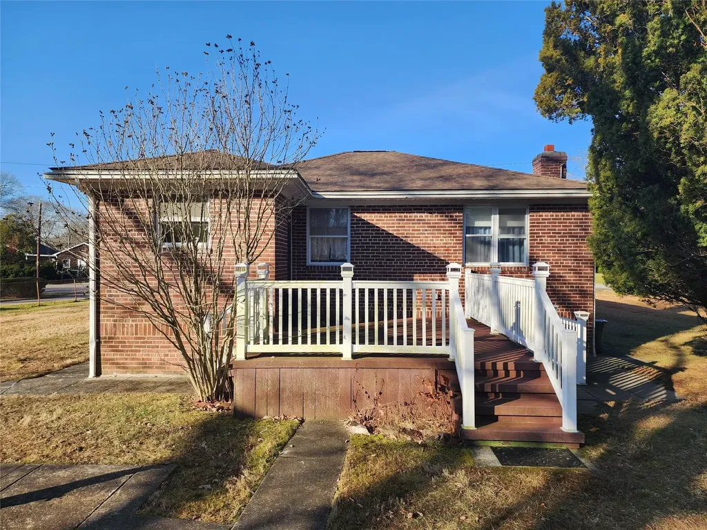 63 Stackyard Drive Mastic Beach NY 11951