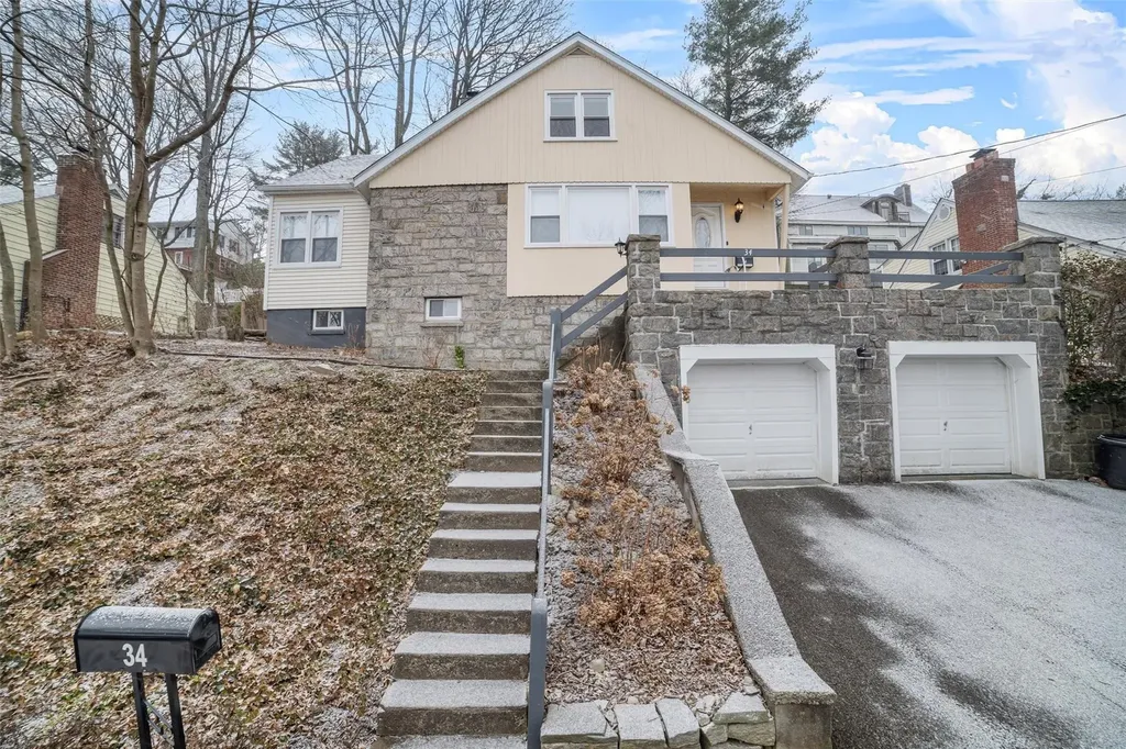 34 Windsor Terrace Yonkers NY 10701