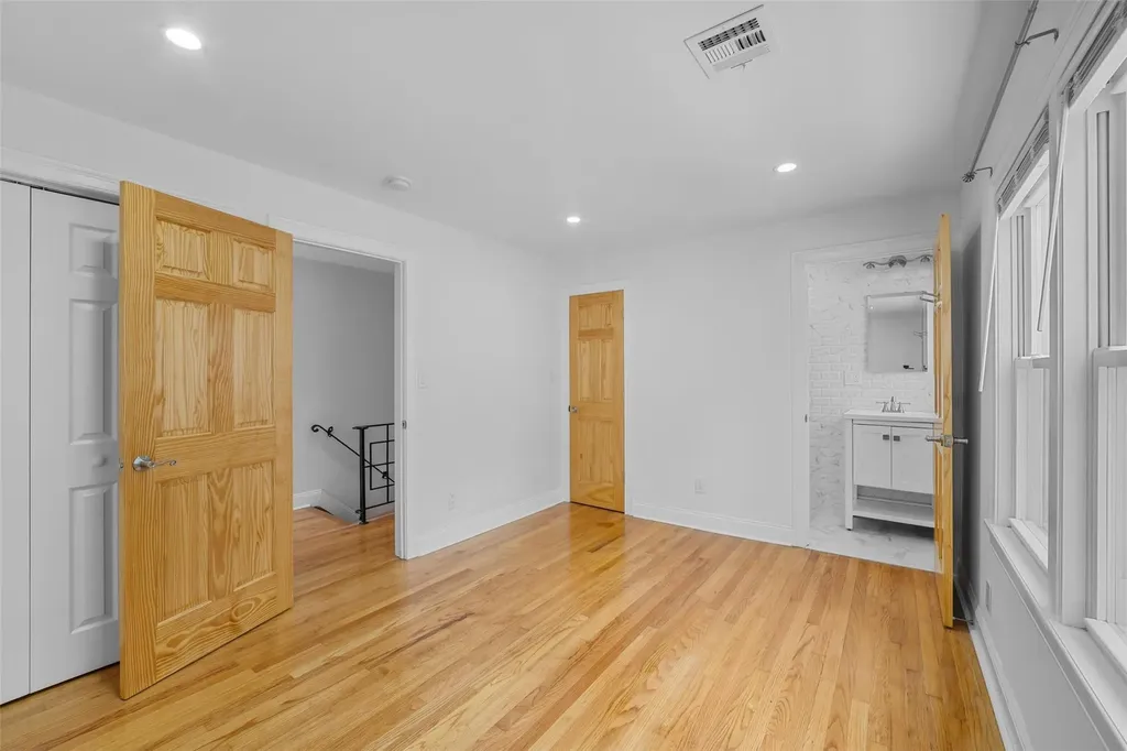 34 Windsor Terrace Yonkers NY 10701