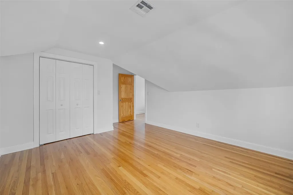 34 Windsor Terrace Yonkers NY 10701