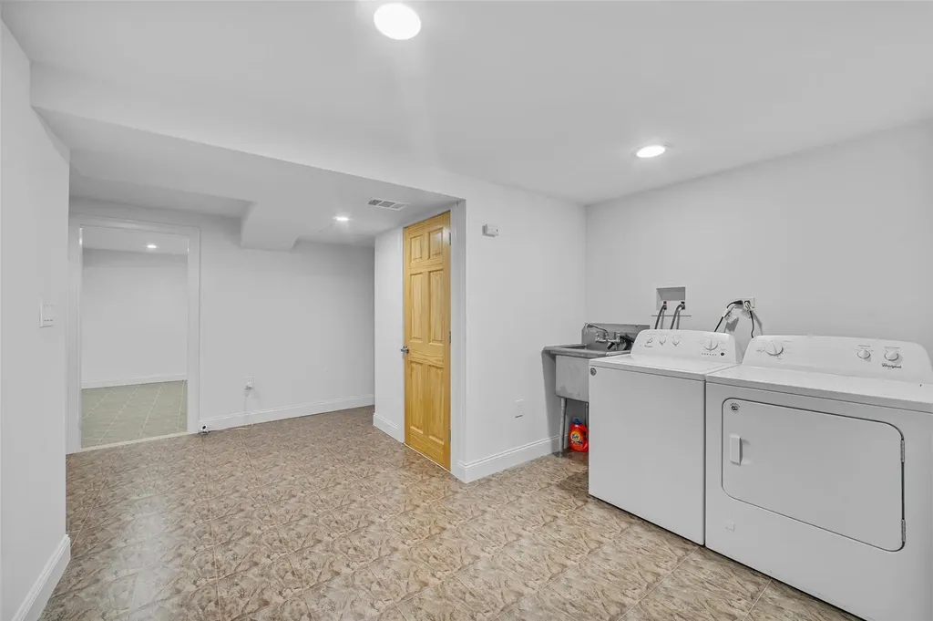34 Windsor Terrace Yonkers NY 10701