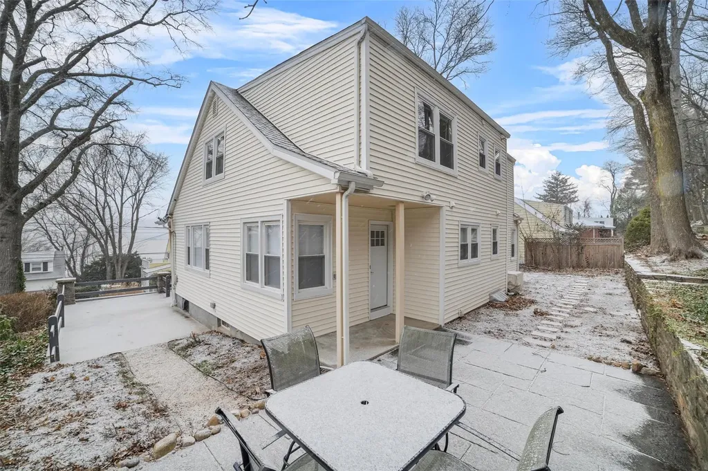 34 Windsor Terrace Yonkers NY 10701