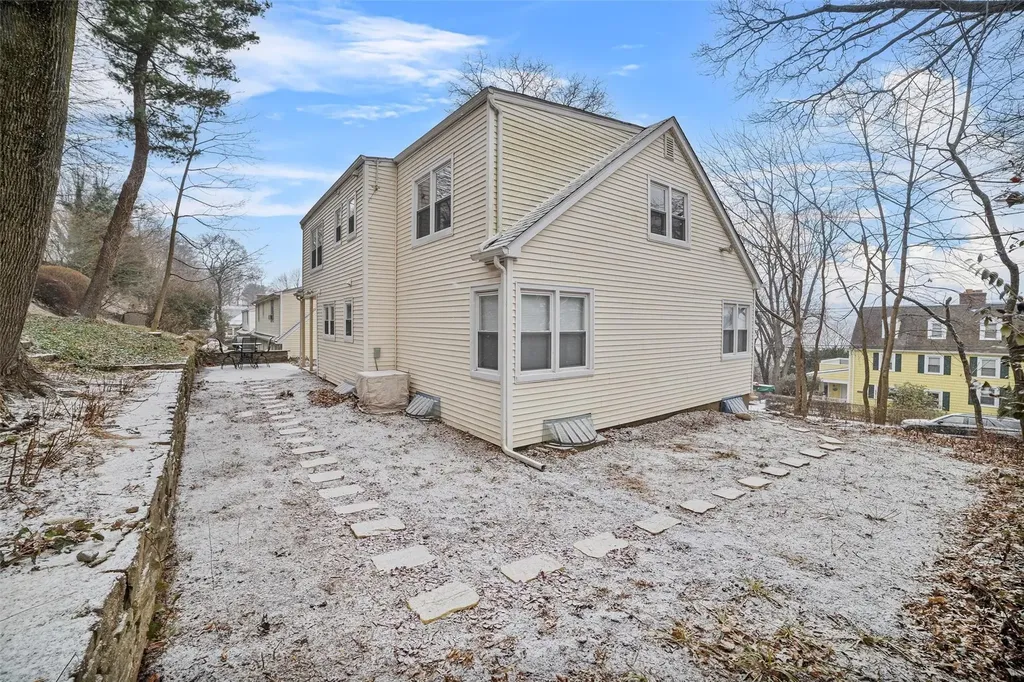 34 Windsor Terrace Yonkers NY 10701