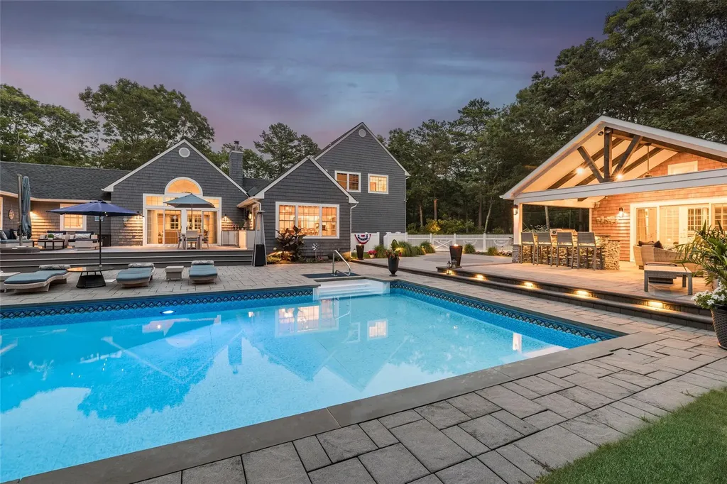 14 High Ridge Road East Hampton NY 11937