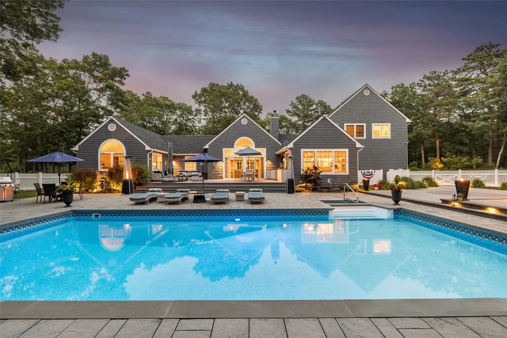 14 High Ridge Road East Hampton NY 11937