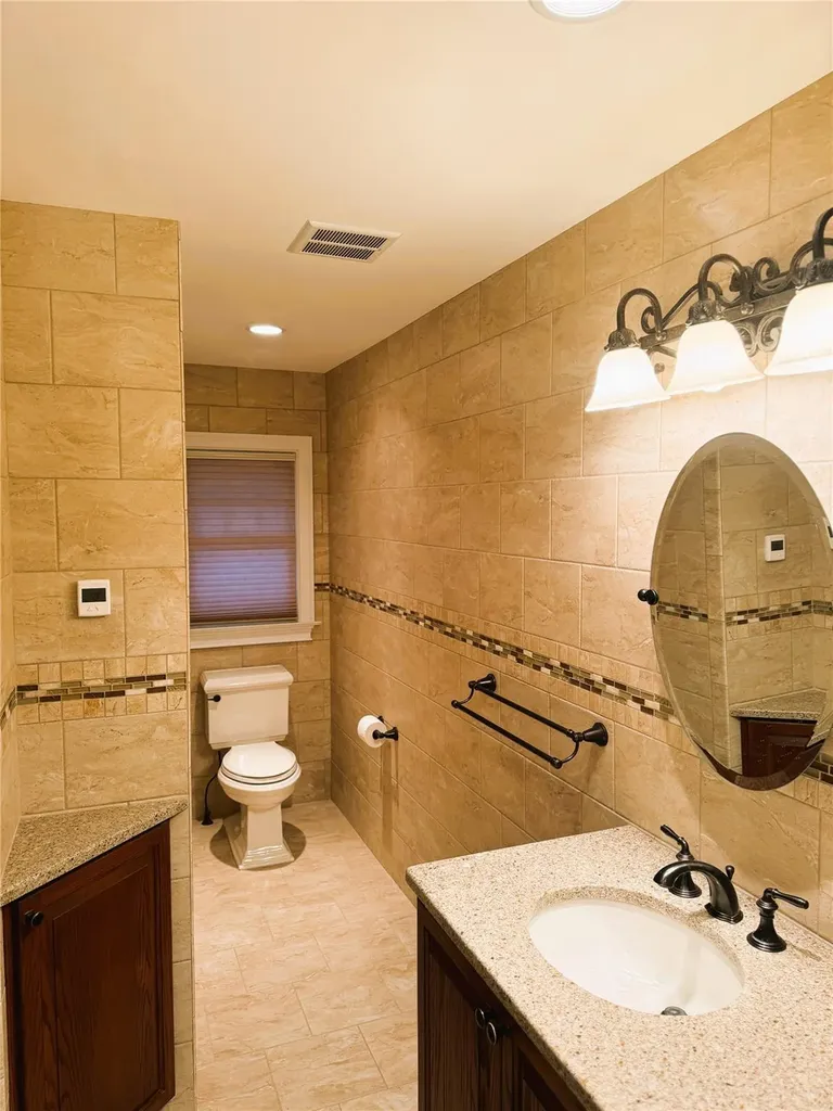 1664 George Road Wantagh NY 11793