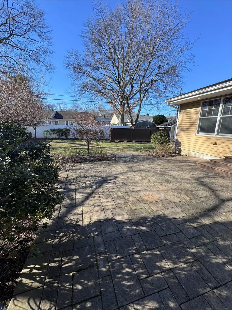 1664 George Road Wantagh NY 11793