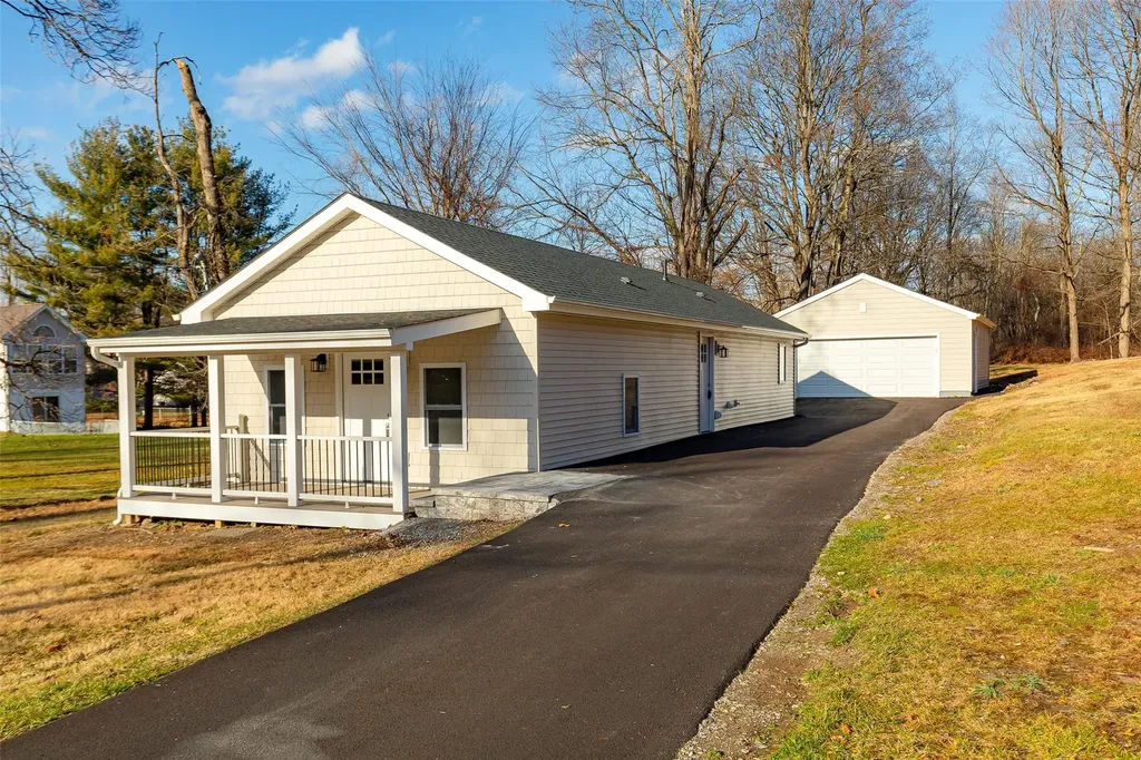5 Bethlehem Place Poughkeepsie NY 12603