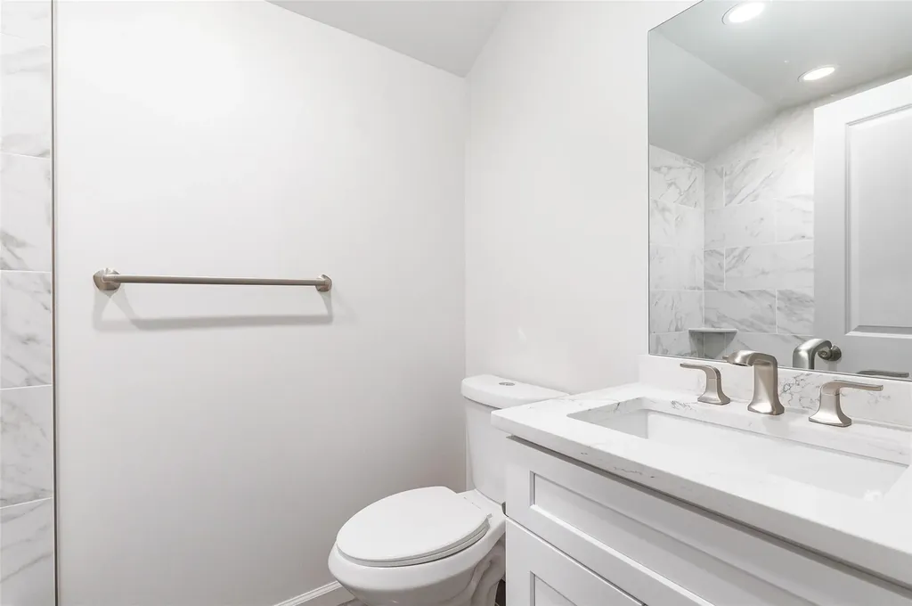 5 Bethlehem Place Poughkeepsie NY 12603