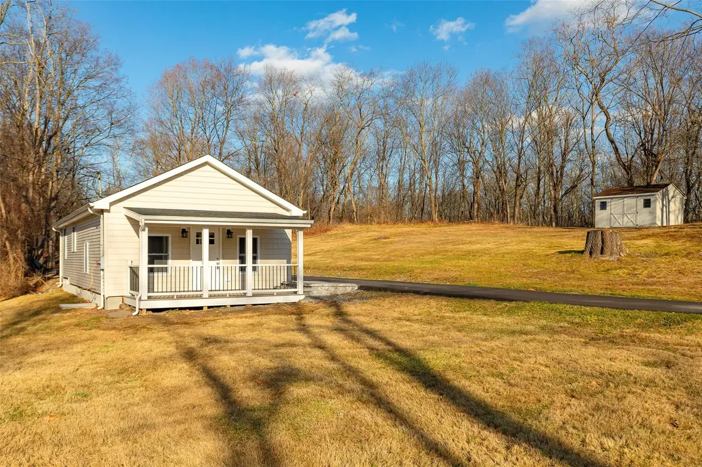 5 Bethlehem Place Poughkeepsie NY 12603
