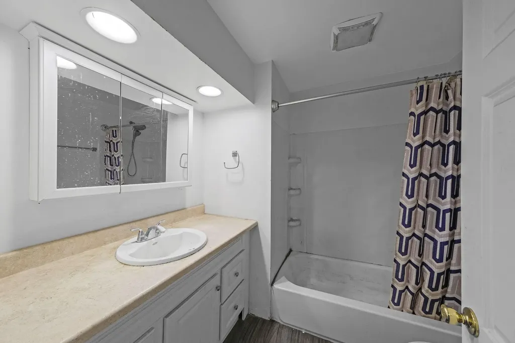 67 Baycrest Avenue Westhampton NY 11977