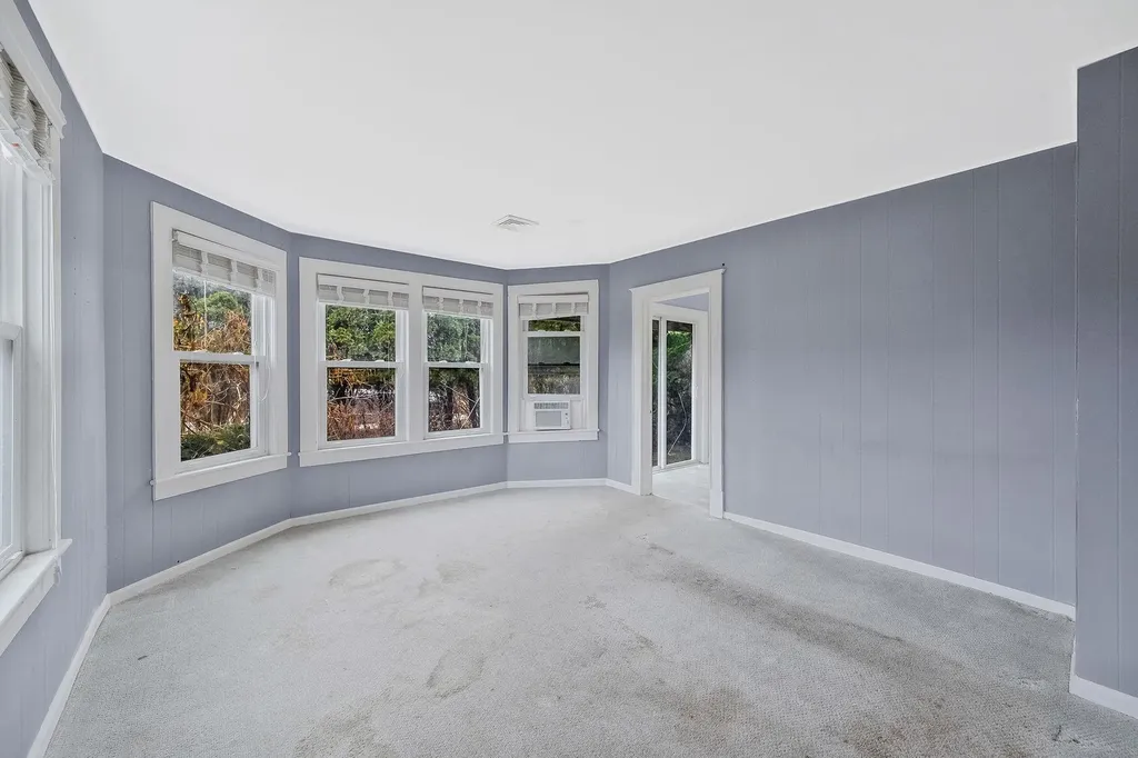 67 Baycrest Avenue Westhampton NY 11977