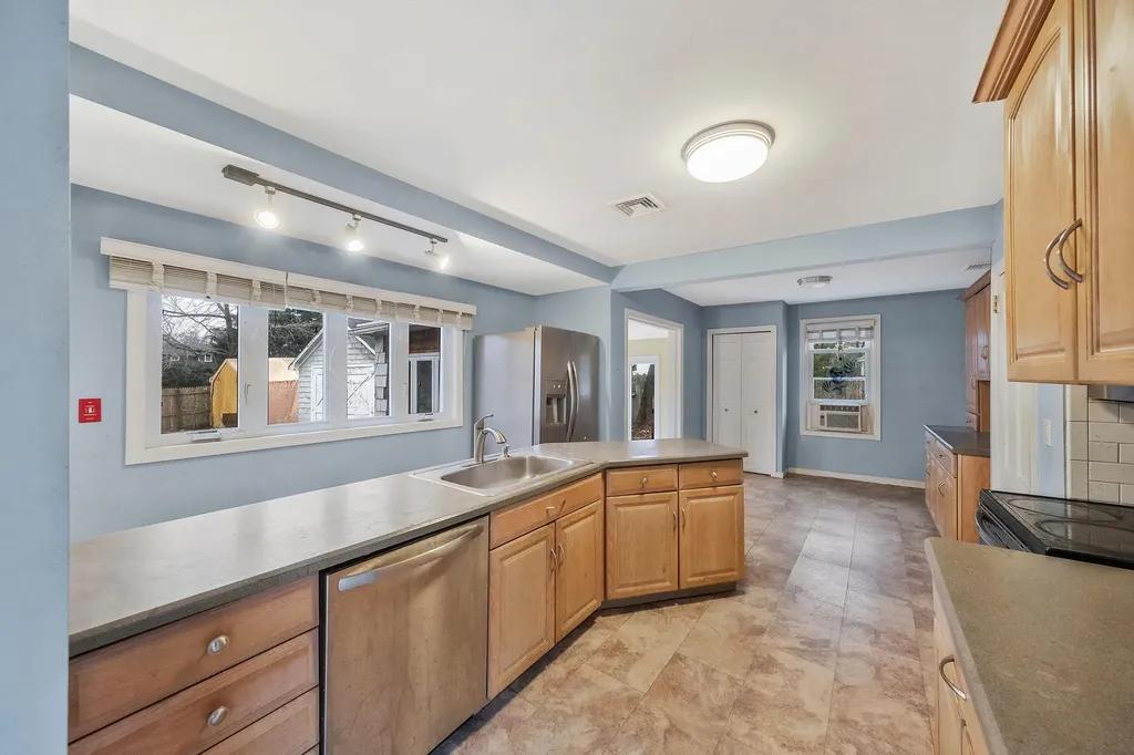 67 Baycrest Avenue Westhampton NY 11977