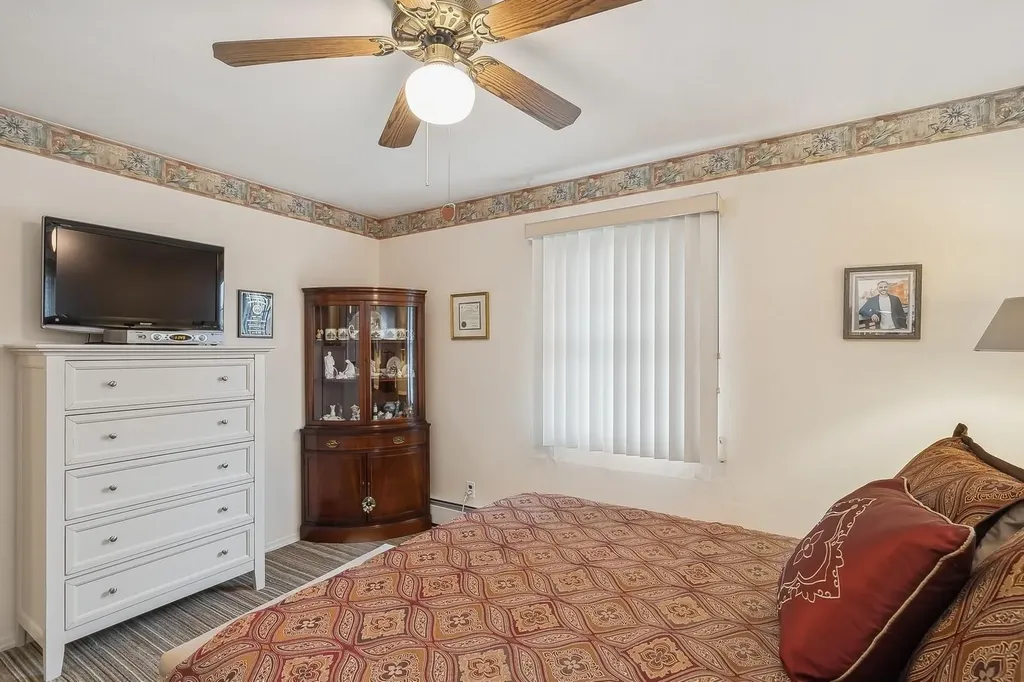 8 Jamaica Avenue Plainview NY 11803
