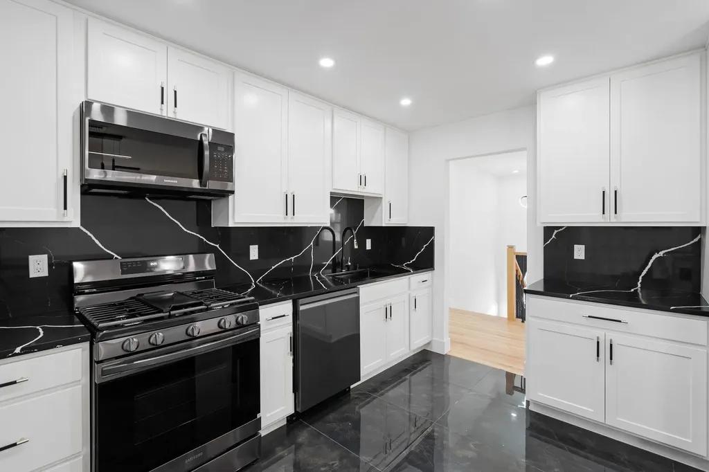 115 Ridge Road Marlboro NY 12542