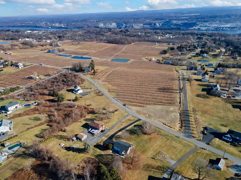 115 Ridge Road Marlboro NY 12542