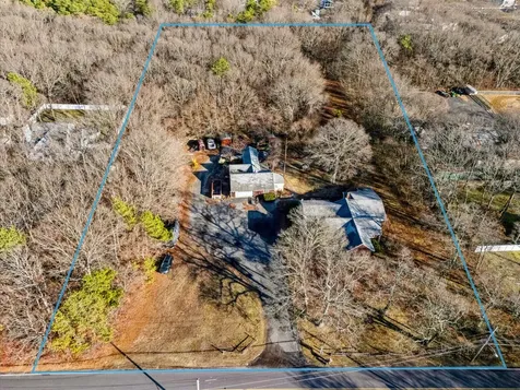 185 Bellport Avenue Medford NY 11763