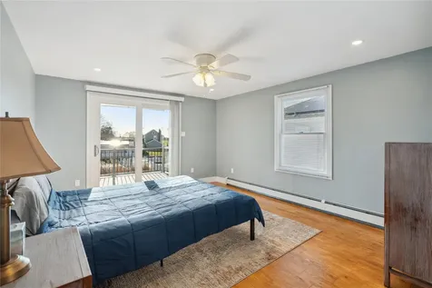 44 Meadow Lane Amityville NY 11701