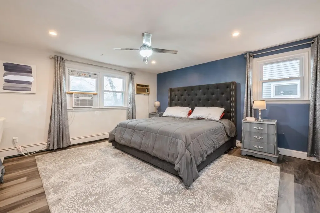 230 Evers Lane Oceanside NY 11572