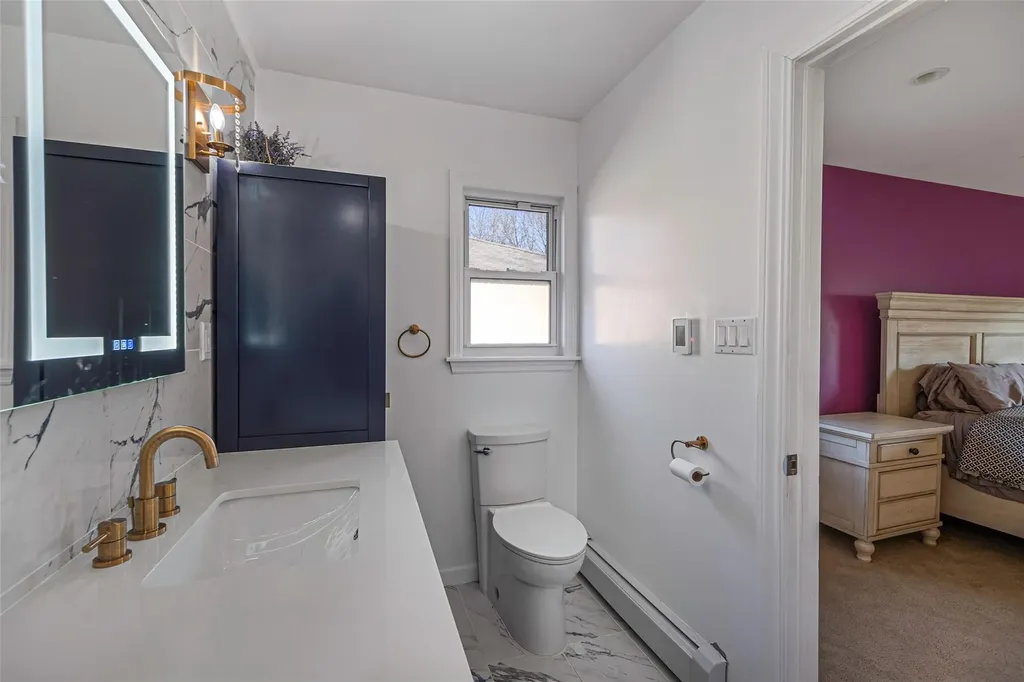 1070 Fordham Lane Woodmere NY 11598