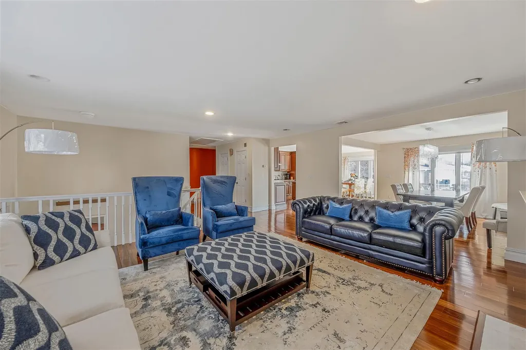 1070 Fordham Lane Woodmere NY 11598