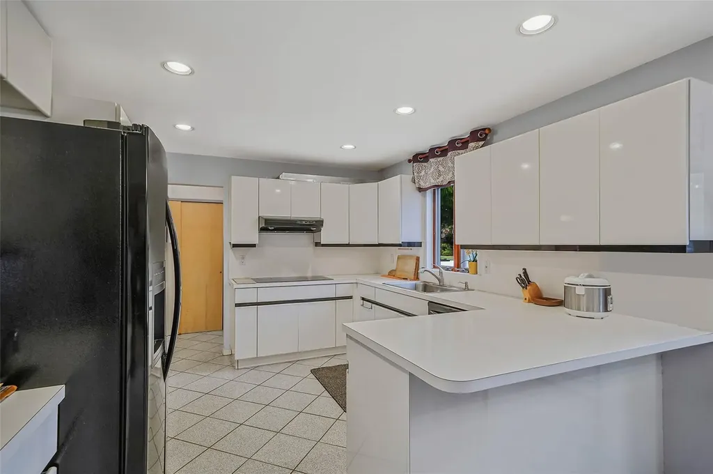 3 Panfield Place Mount Sinai NY 11766