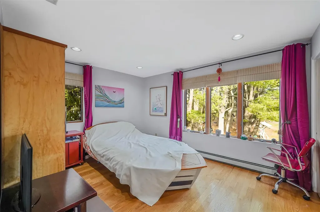3 Panfield Place Mount Sinai NY 11766