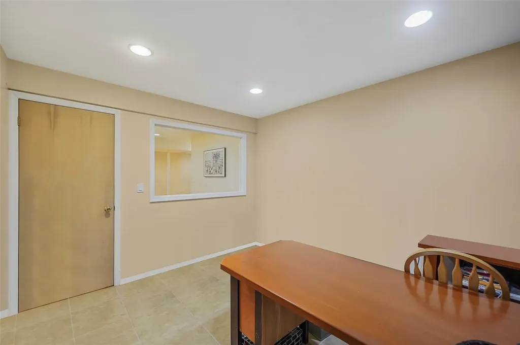 3 Panfield Place Mount Sinai NY 11766