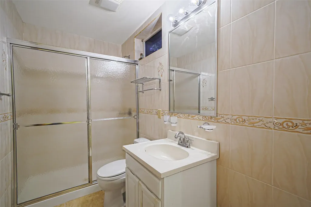3 Panfield Place Mount Sinai NY 11766