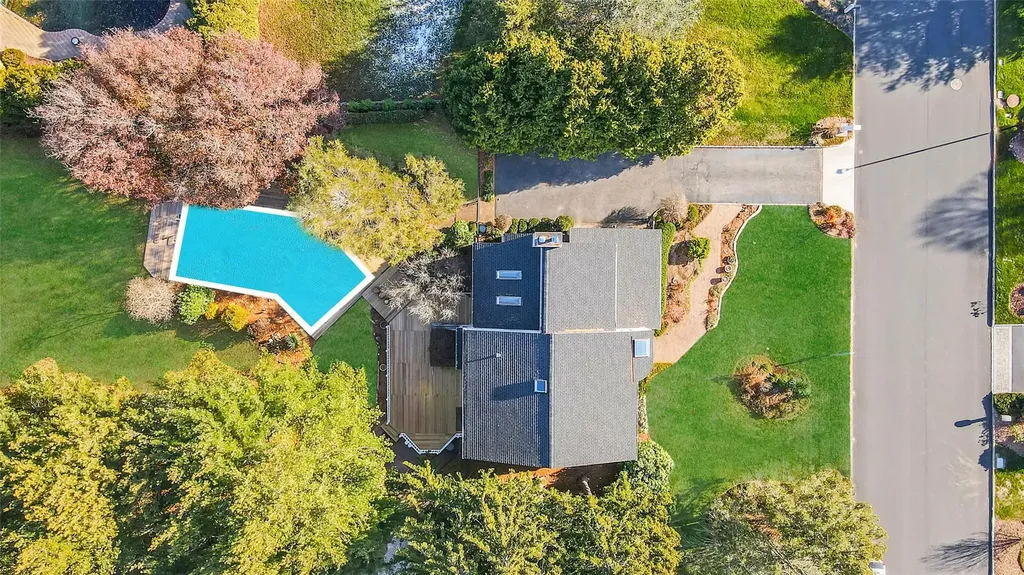 3 Panfield Place Mount Sinai NY 11766