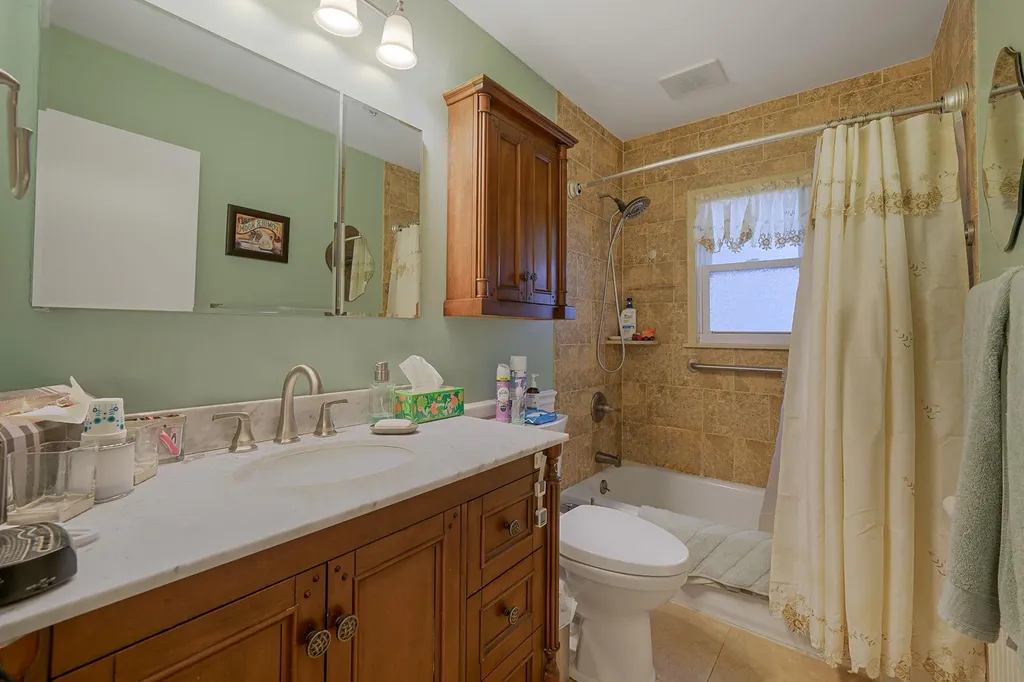 973 Bruce Drive Wantagh NY 11793