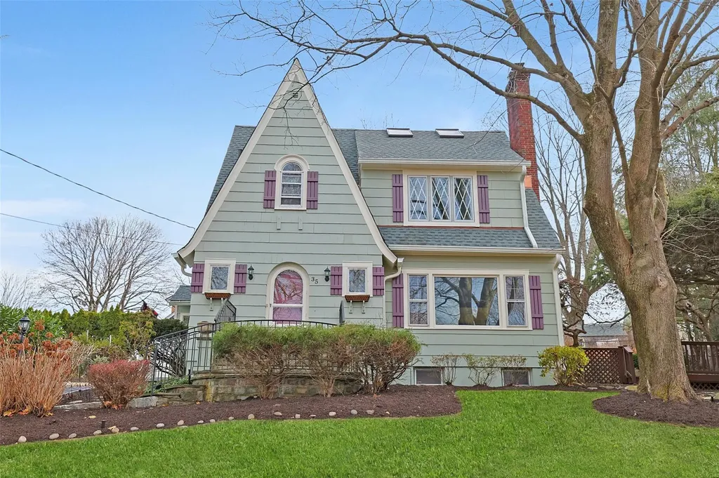 35 Livingston Avenue Valhalla NY 10595