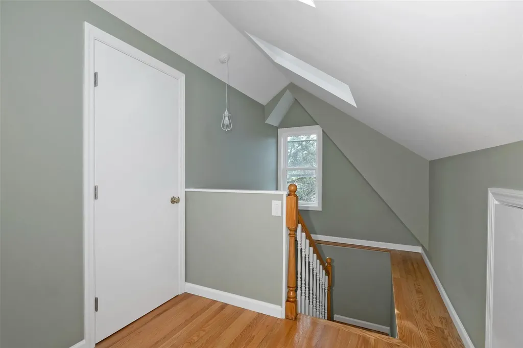 35 Livingston Avenue Valhalla NY 10595