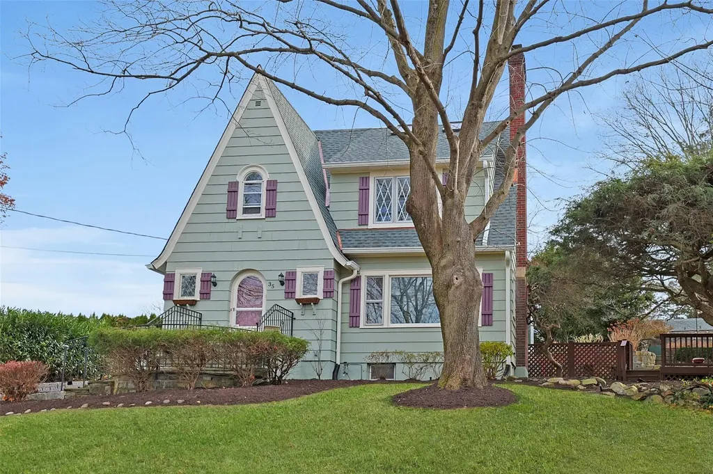 35 Livingston Avenue Valhalla NY 10595