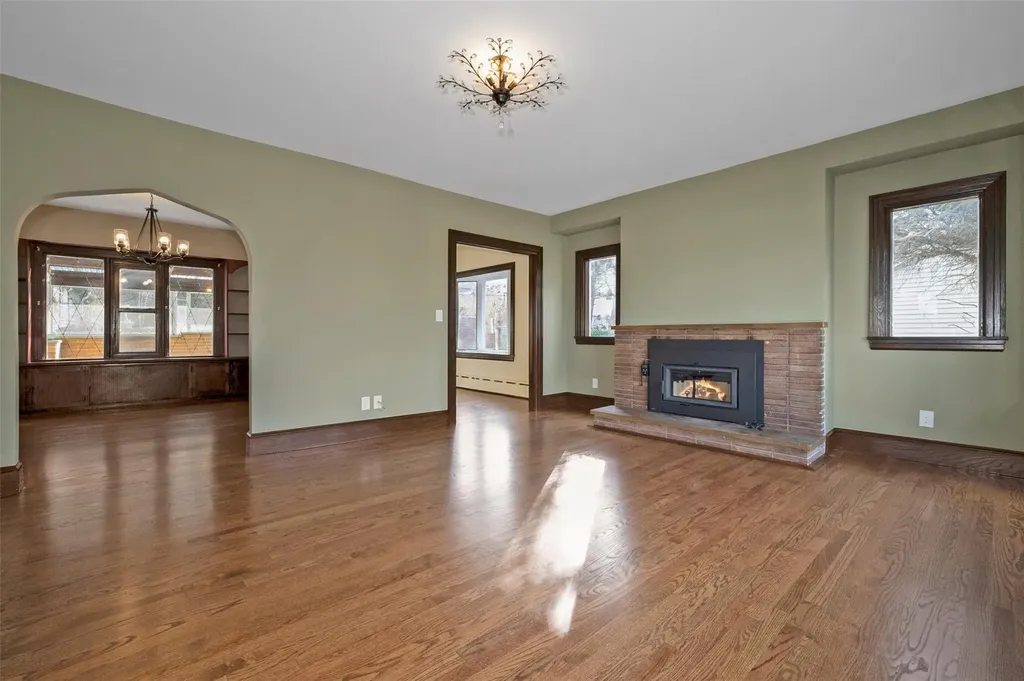 35 Livingston Avenue Valhalla NY 10595