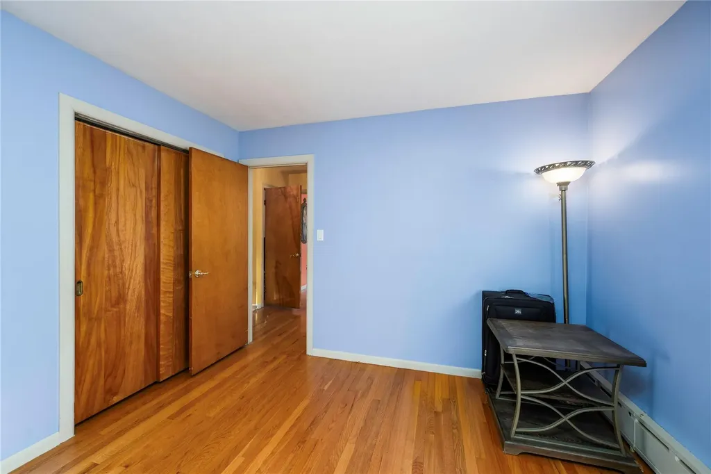 13 Wendy Drive Poughkeepsie NY 12603