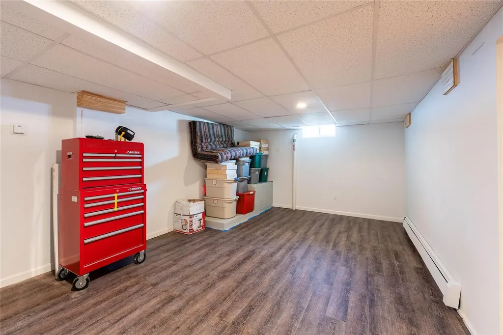 13 Wendy Drive Poughkeepsie NY 12603