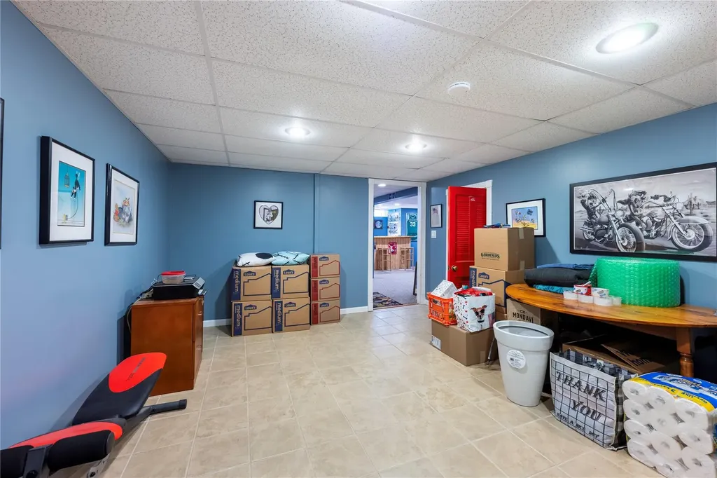 13 Wendy Drive Poughkeepsie NY 12603