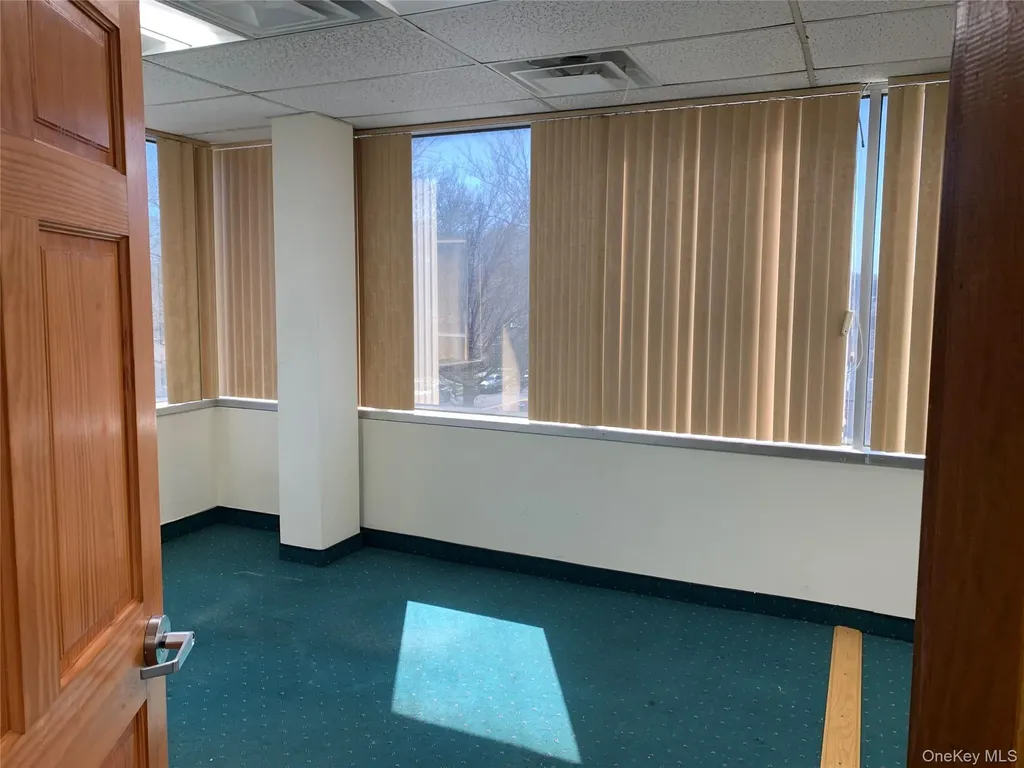 218-14 Northern Boulevard Bayside NY 11361