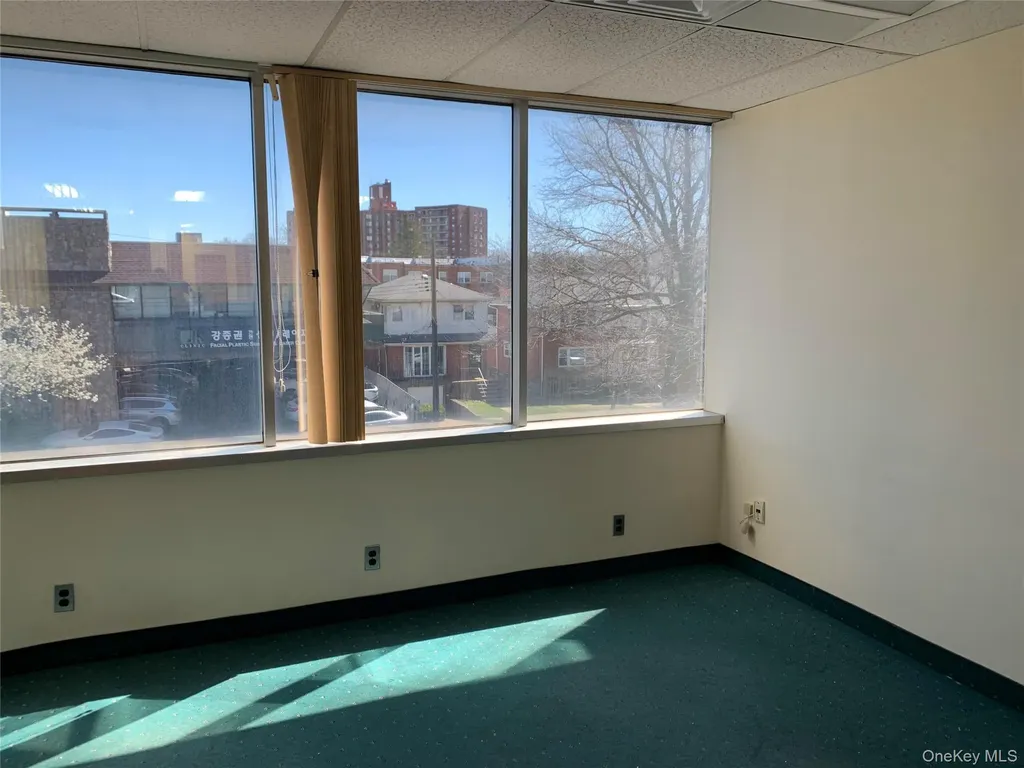 218-14 Northern Boulevard Bayside NY 11361